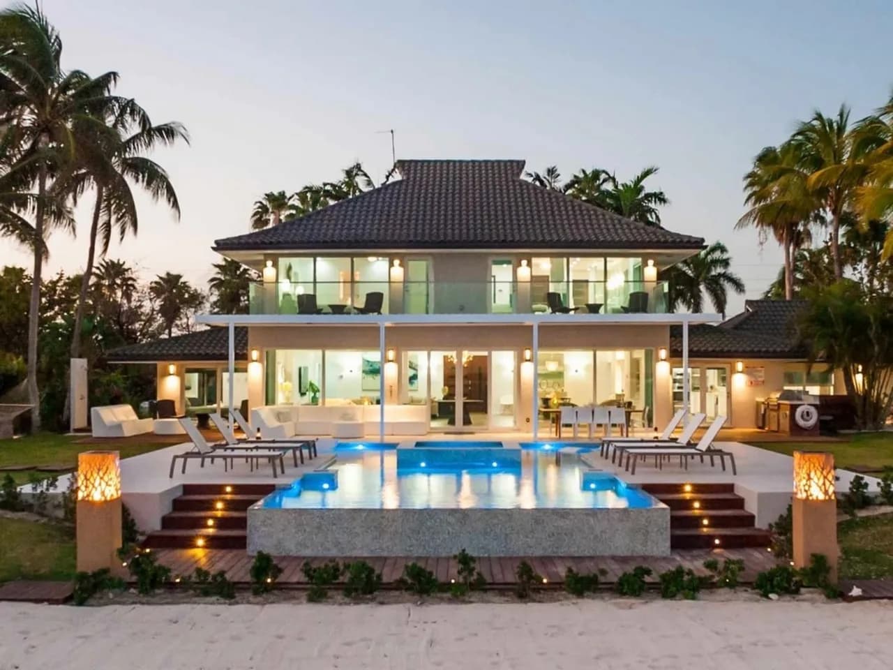Elaborate Beachfront Villa with Pool