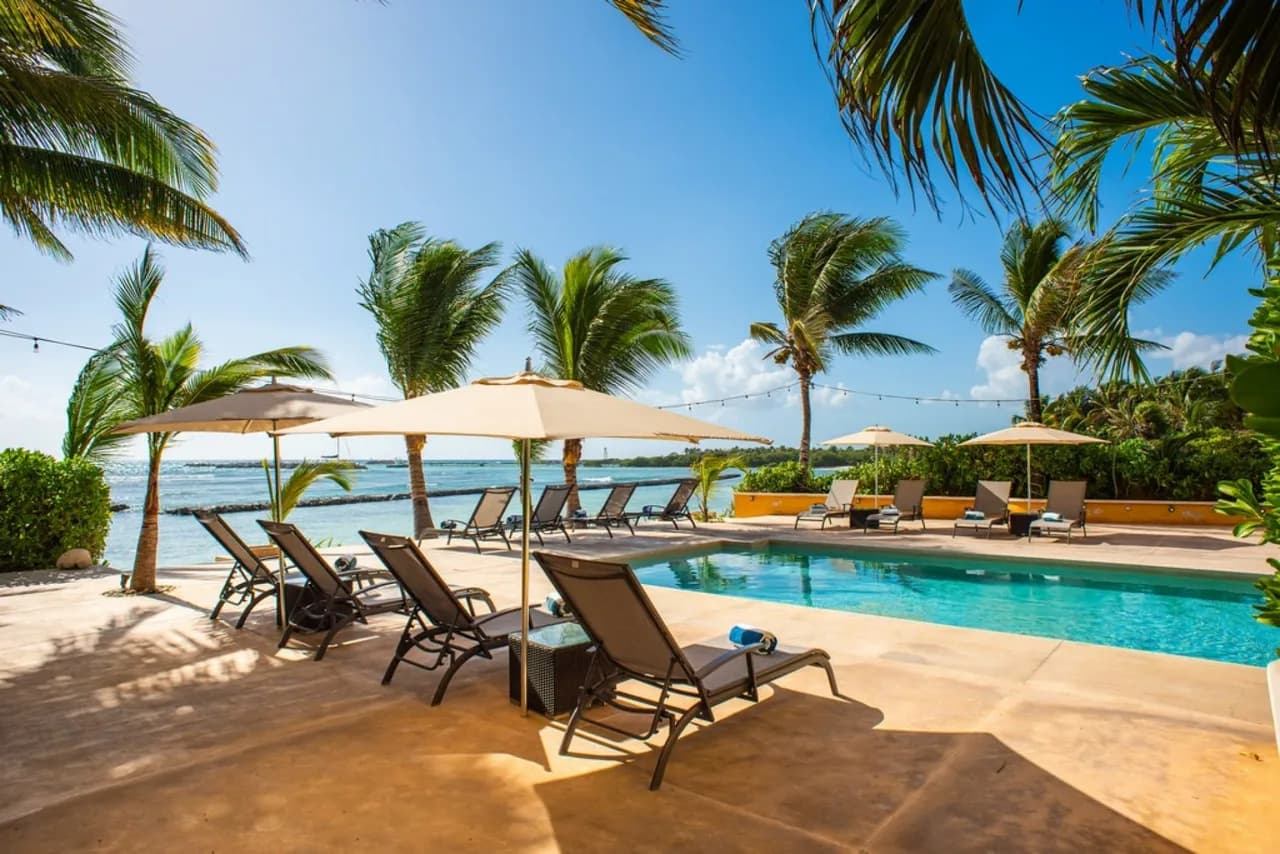 Mexican Boutique Villa with Tennis Court and Pool photo 4