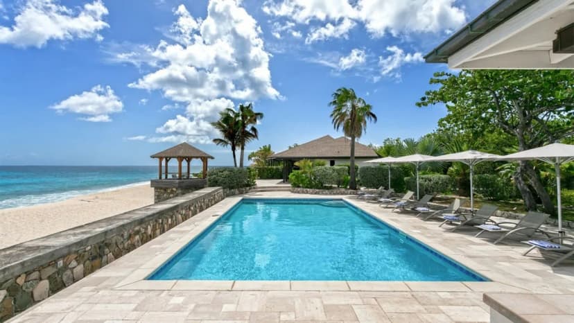 EXQUISITELY BEAUTIFUL BEACHFRONT VILLA WITH GAZEBO