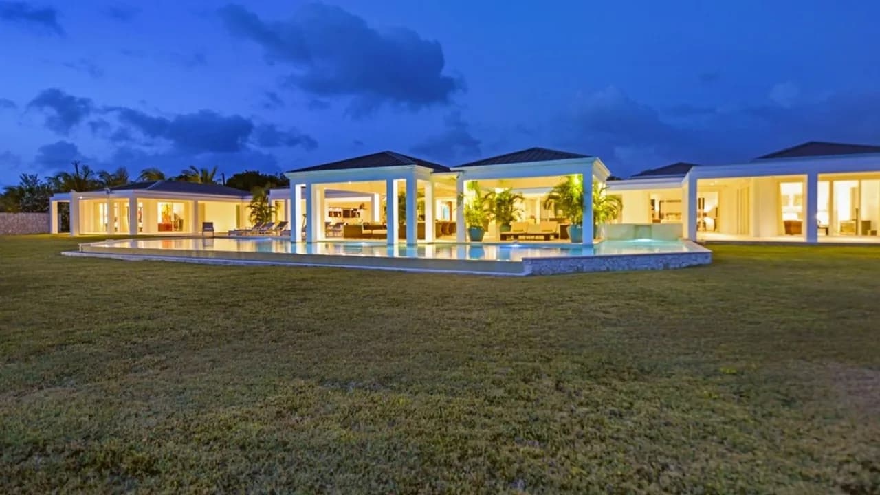 CONTEMPORARY HILLSIDE VILLA IN TERRES BASSES photo 3