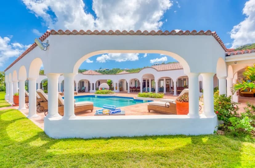 Elegant Caribbean Villa with Panoramic View