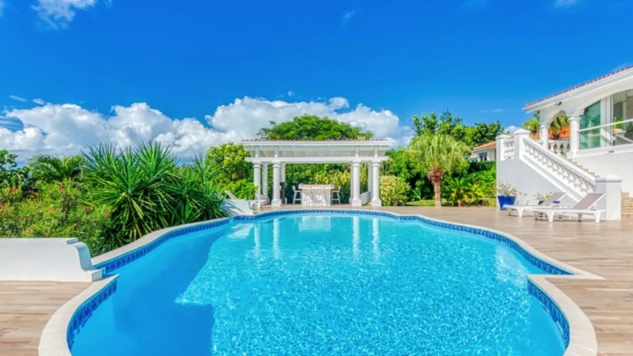 STUNNING 6BR CARIBBEAN VILLA WITH INFINITY POOL photo 3