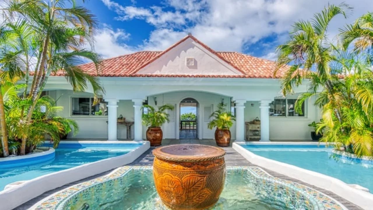 STUNNING 6BR CARIBBEAN VILLA WITH INFINITY POOL photo 5