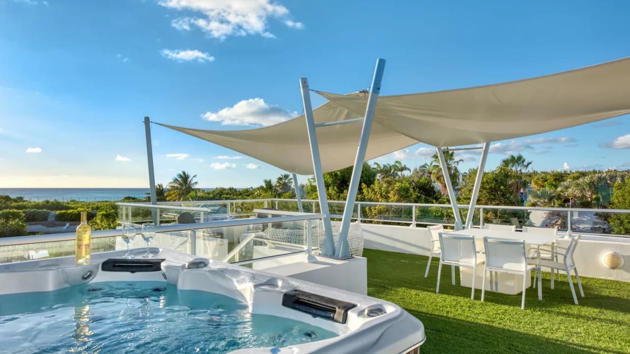 FANTASTIC 3BR VILLA ACROSS PLUM BAY BEACH photo 4
