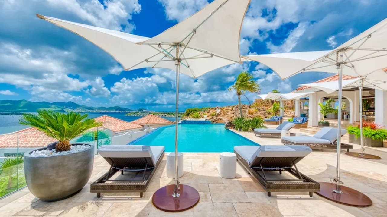 The Perfect Hillside Villa With Panoramic Views photo 3