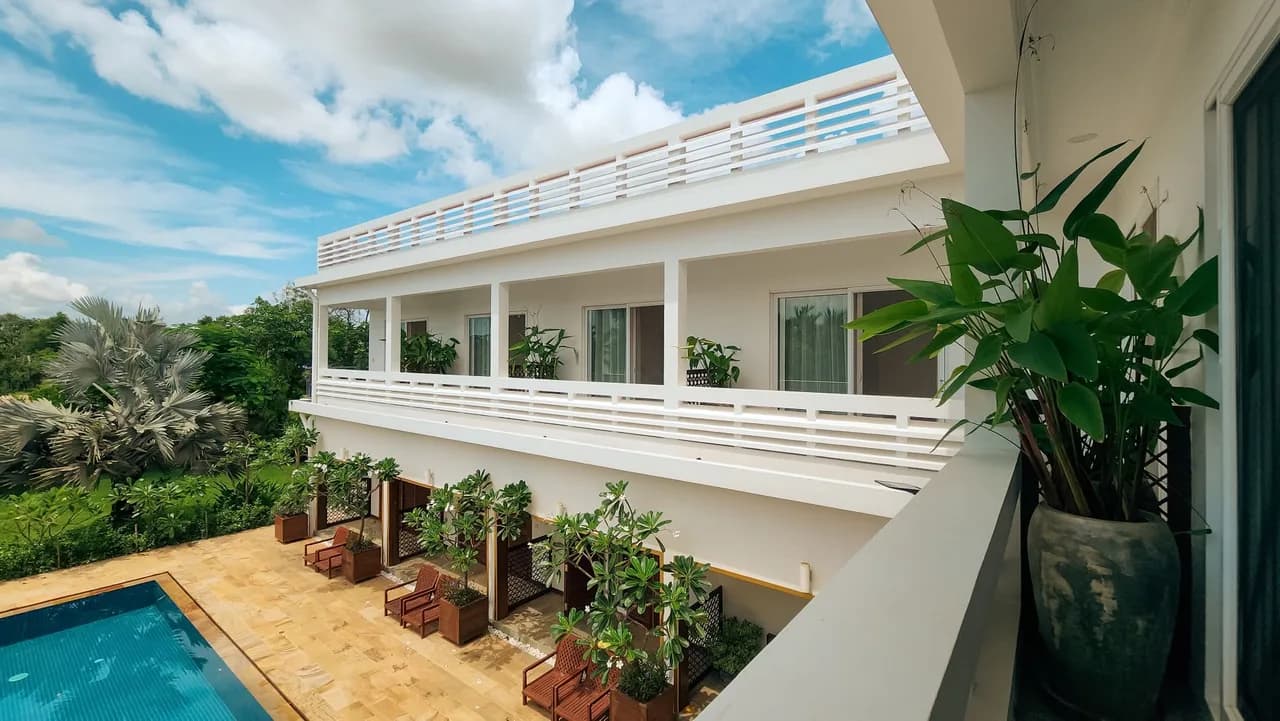 Colonial Style Grand Villa In Lush Tropical Garden photo 4