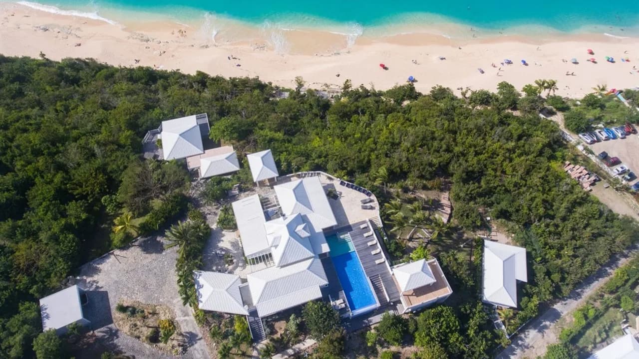Modern 7BR villa with breathtaking panoramic views photo 3