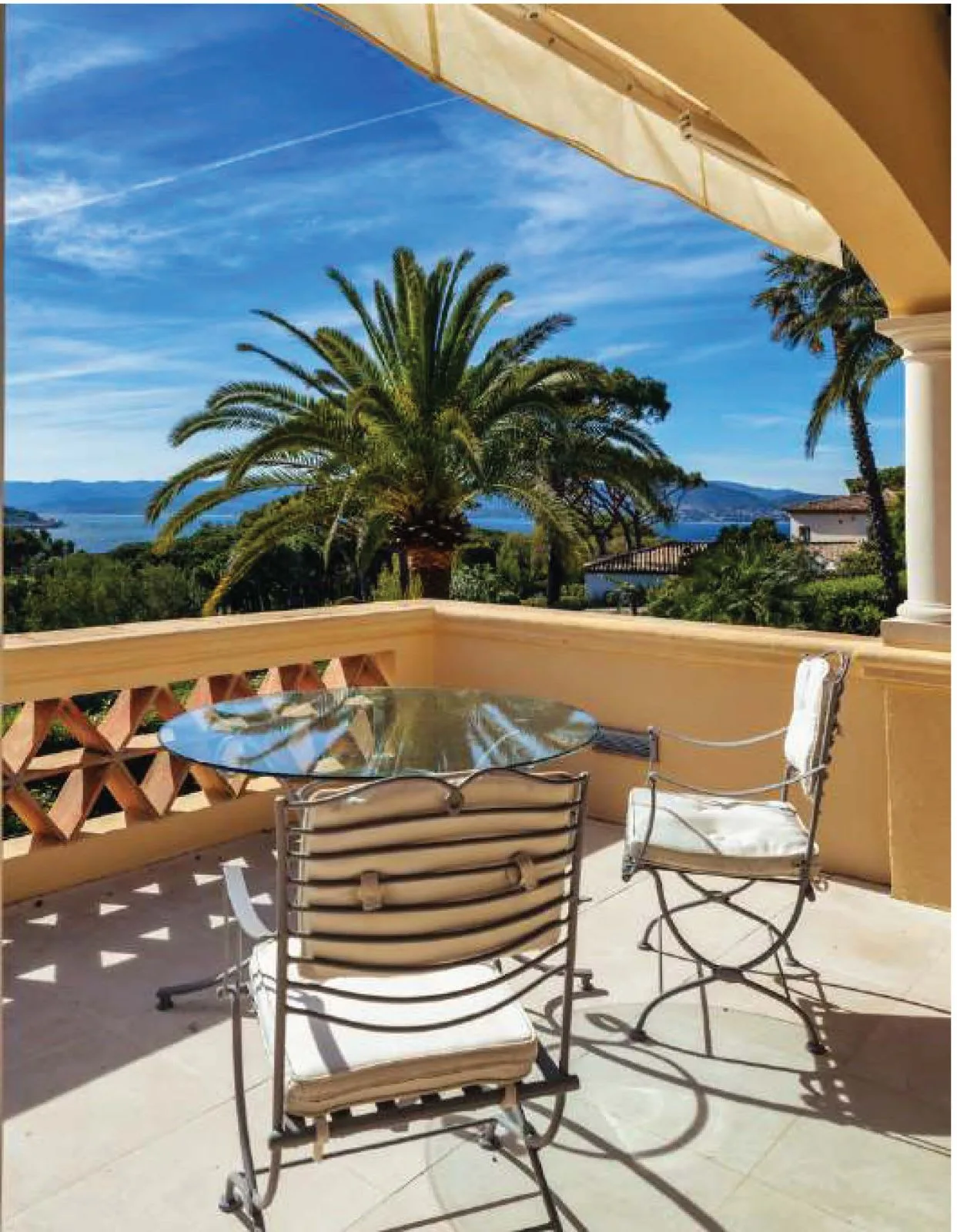 Prestigous Villa In The Shores Of Côte D’azur photo 4