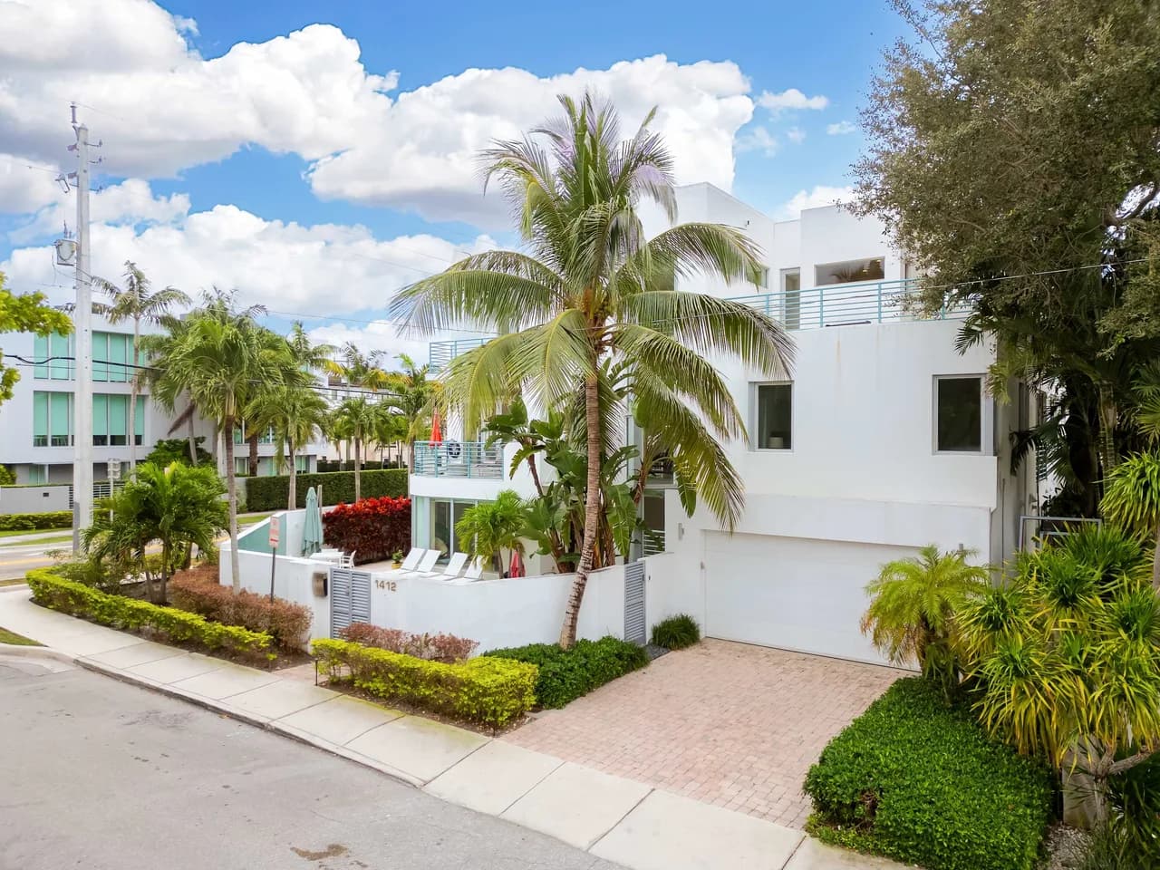 Modern Townhome with Pool Room in Fort Lauderdale photo 2