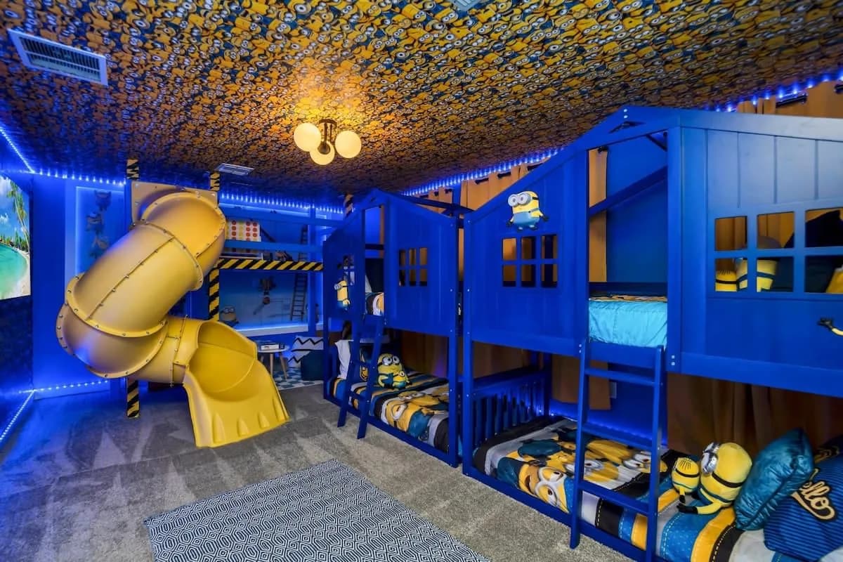 Themed Nine Bedroom Villa in Orlando