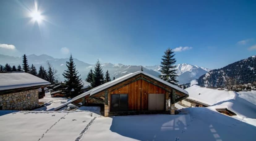 Spacious Home With Excellent Mountain Veiws