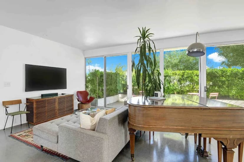 Historic Wexler Home w/ Pool & Mountain Views