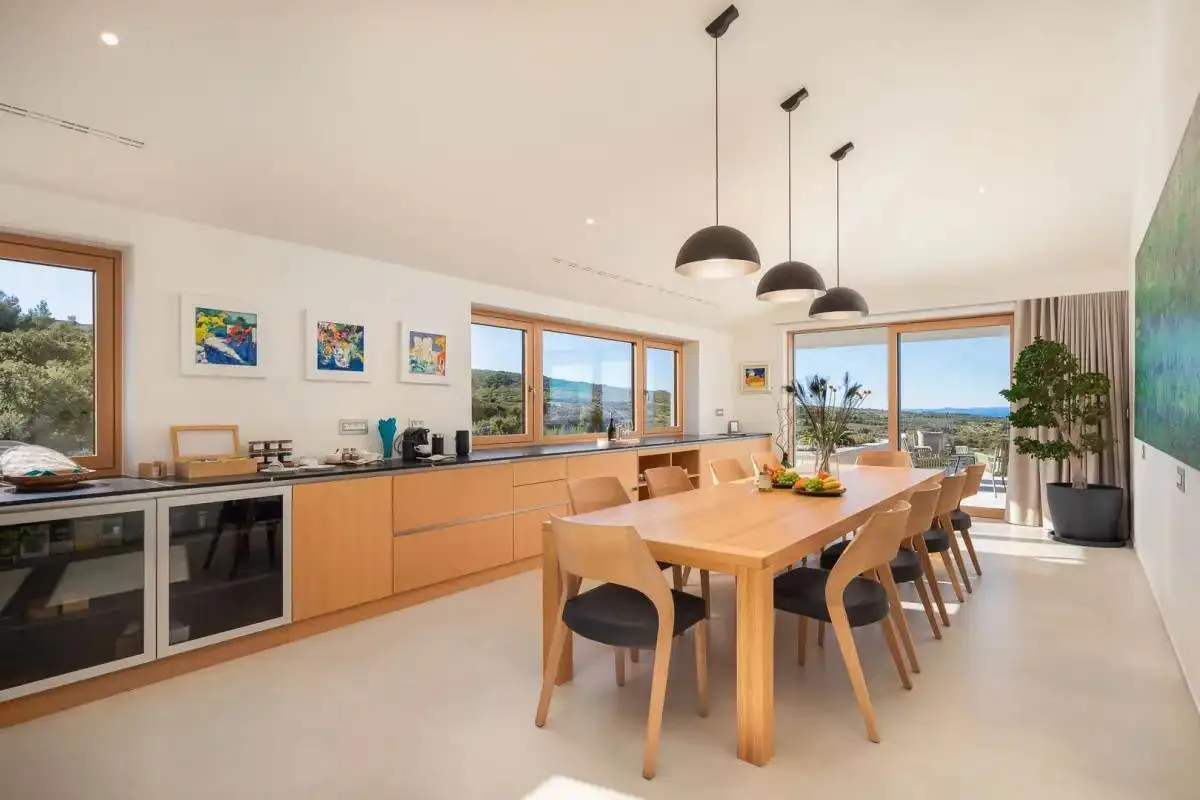 Chic Villa In Brac With Contemporary Design photo 4