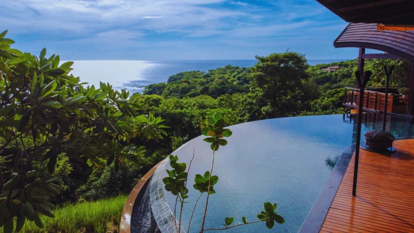Phenomenal Landscapes With Stunning Coastline