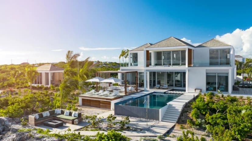 INCREDIBLY LUXURIOUS 6BR VILLA IN LEEWARD