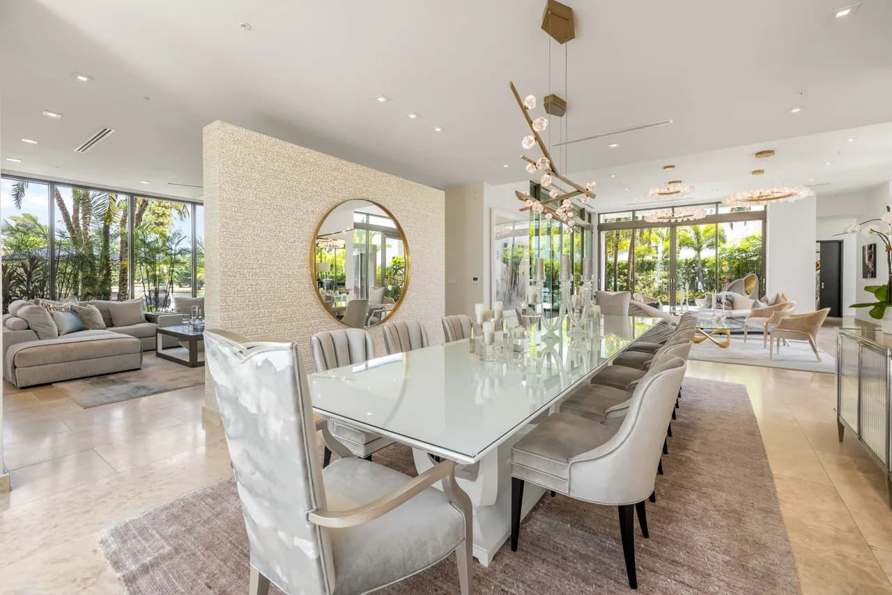 High-end Designer Villa Near Dorado Brach photo 3