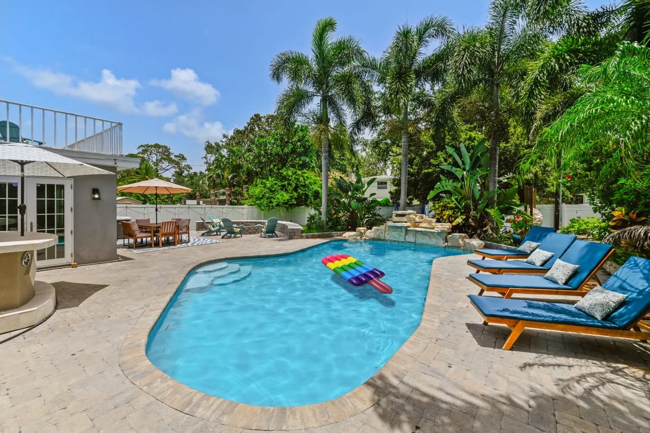 Heated Pool Villa in Largo, Florida