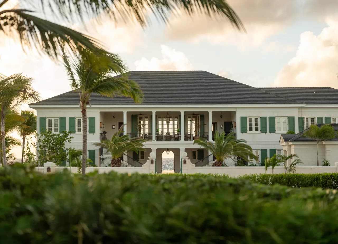 Elegant Eight Bedroom Retreat in Punta Cana