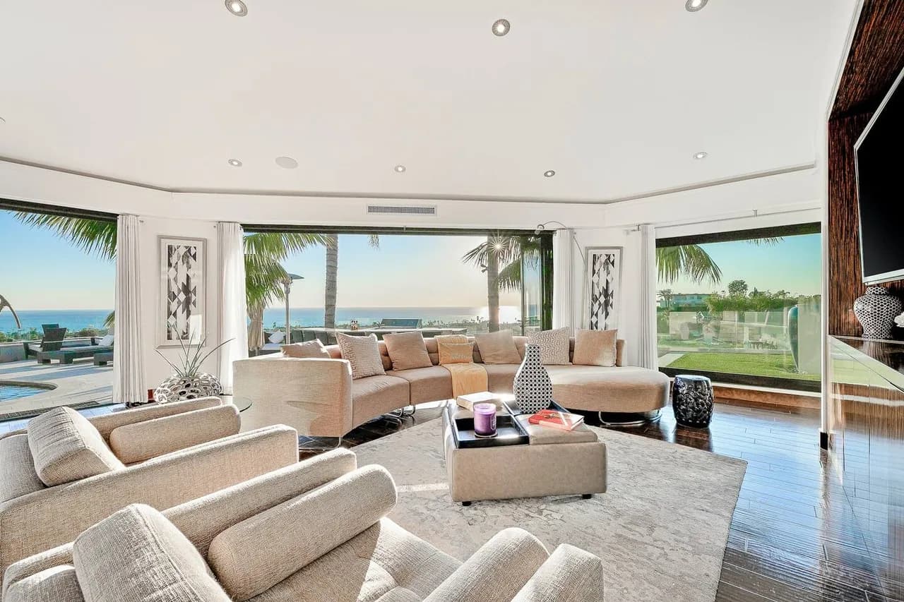 Ocean View Six Bedroom Villa in San Diego photo 2
