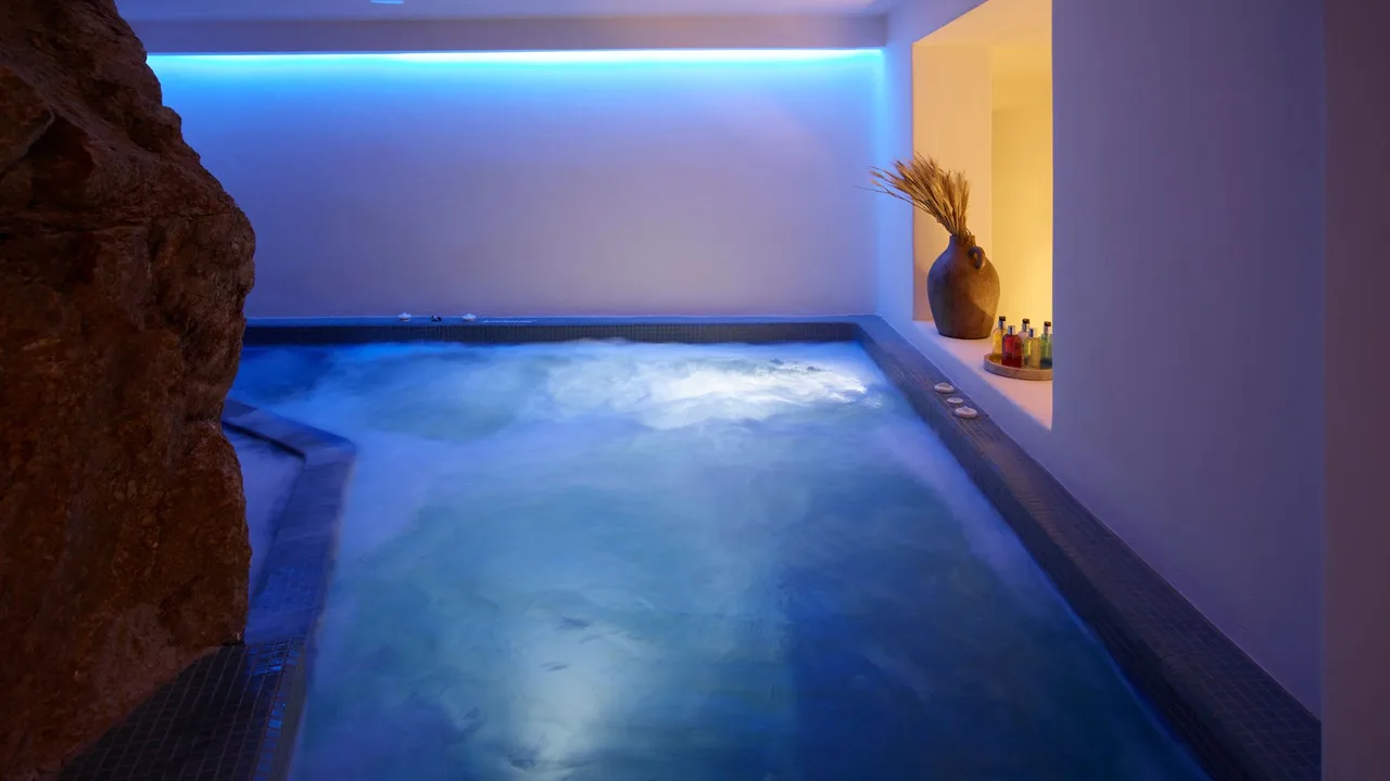 Amazing 10BR Villa in the Fantasy Island photo 4