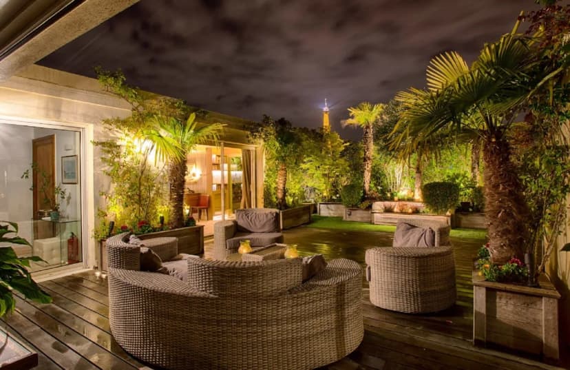 Parisian Luxury Penthouse With Eiffel Tower View