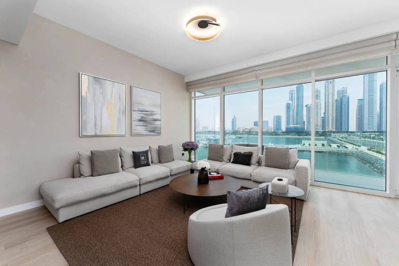 Beachfront 3br Dubai Marina photo 5