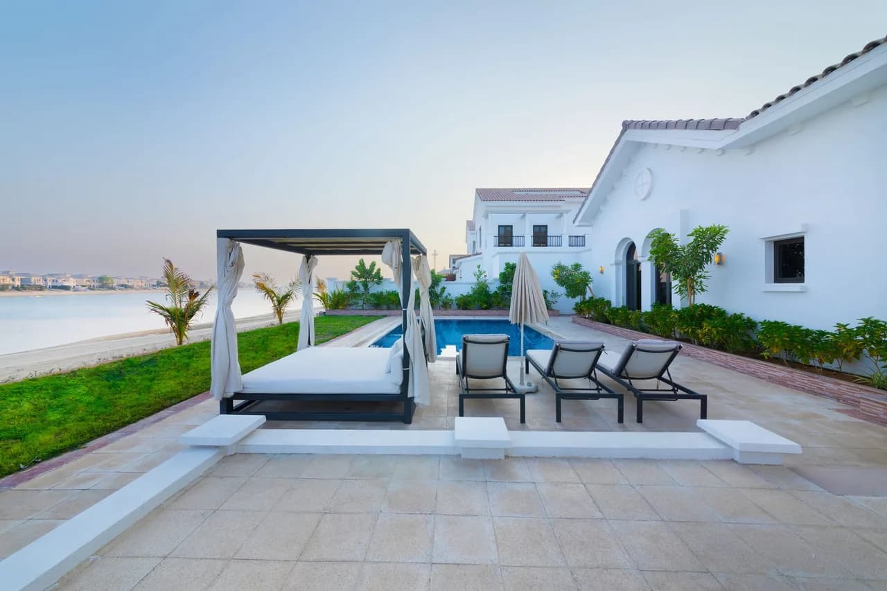 SUPER LUXURY VILLA WITH PRIVATE BEACH AND POOL photo 2