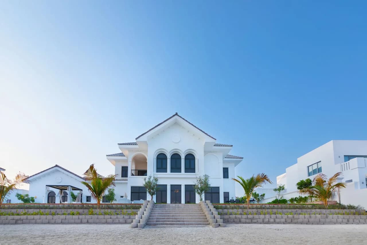 SUPER LUXURY VILLA WITH PRIVATE BEACH AND POOL photo 3