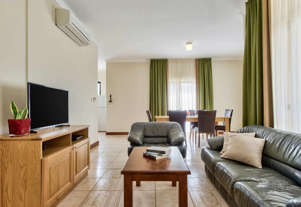 Exclusive Villa with Private Pool in Malta photo 5