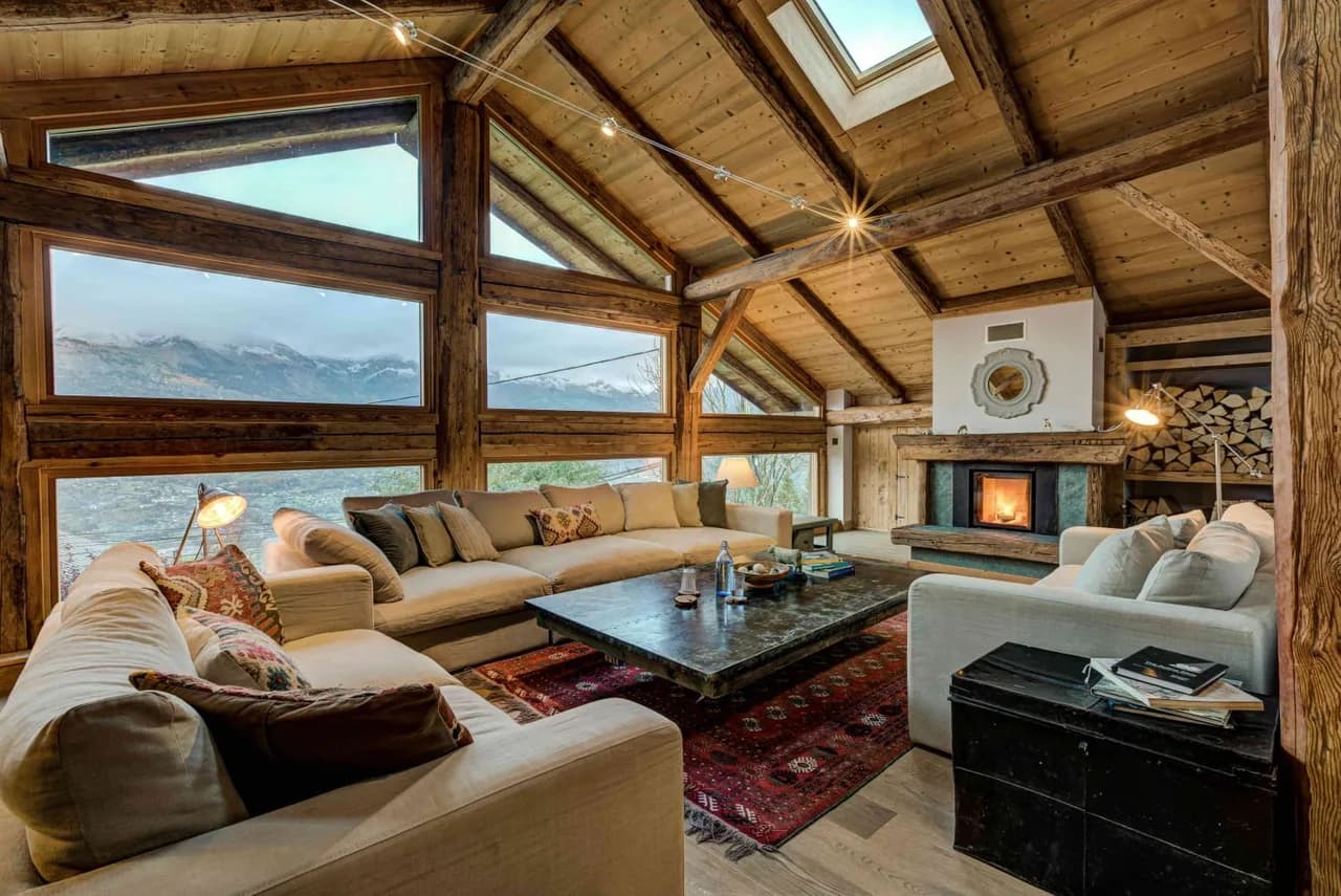 Stylish 6BR Chalet With Mont Blanc Range View photo 3