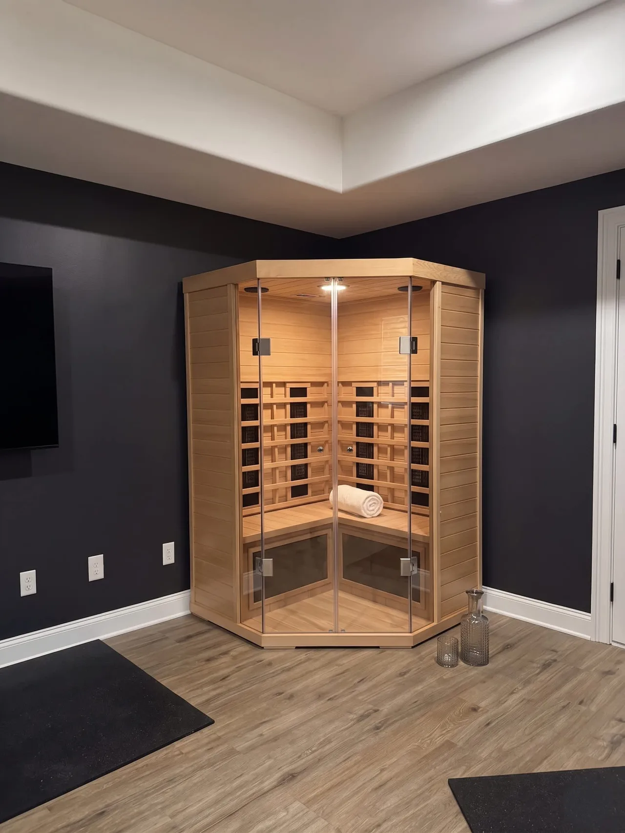Theater Room Luxury Villa in USA photo 5