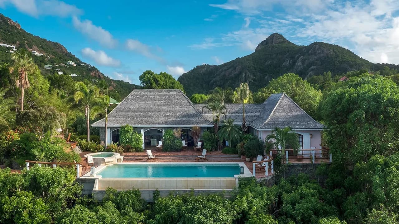 Beautiful Five-bedroom Villa In Petite Saline photo 2