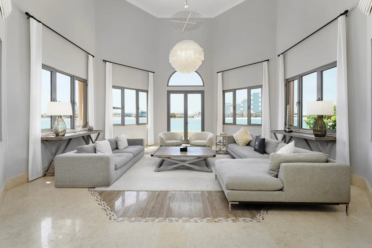 Palm Jumeirah Beach Front XL Villa w/Prvt Pool photo 4