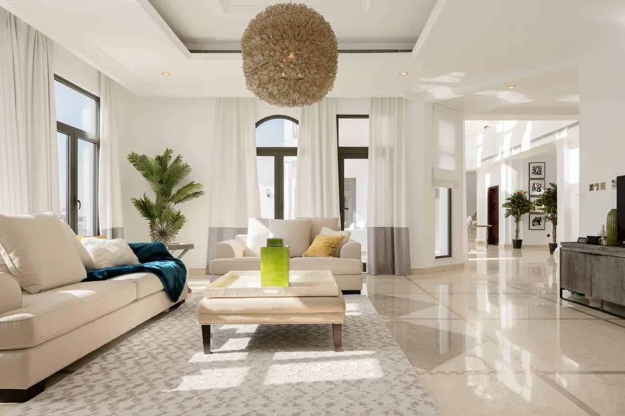 Villa on Beach w/Private Pool The Palm Jumeirah photo 4