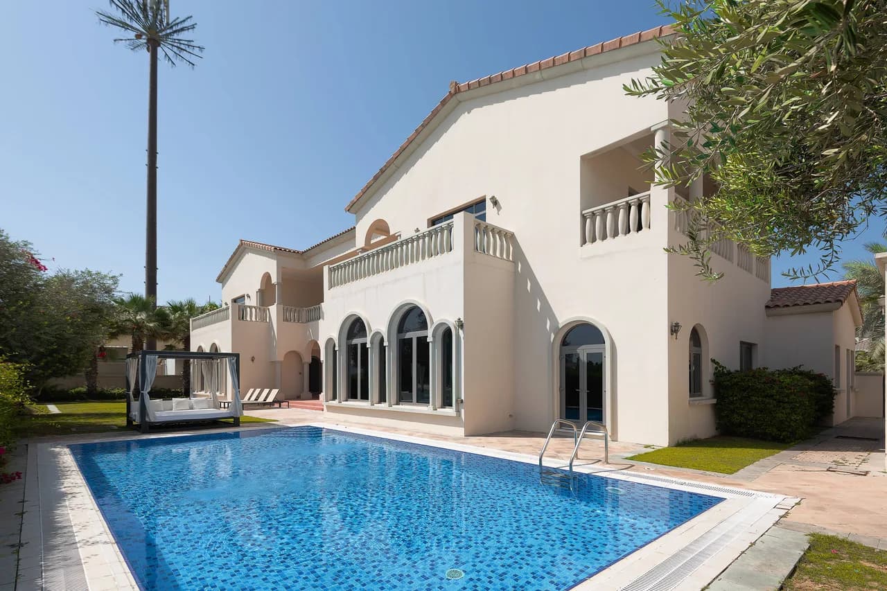 Private Pool & Beach Access Villa w/ Cinematic Vws photo 2
