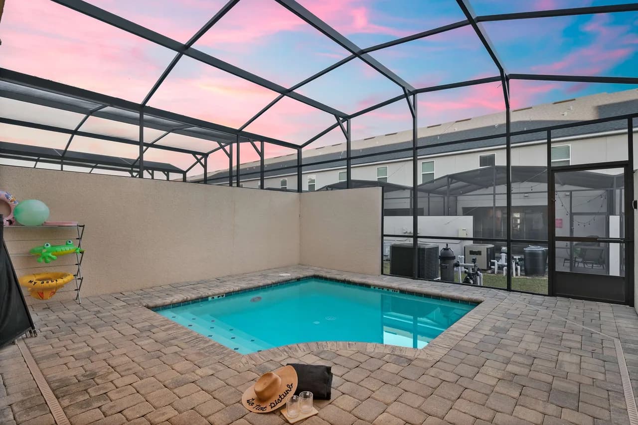 Heated Pool Five Bedroom Villa in Four Corners photo 5