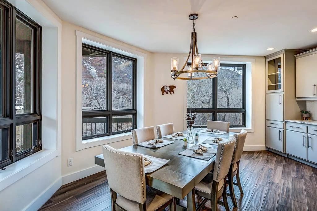 Riverside Chalet with Home Theatre in Snowmass photo 3