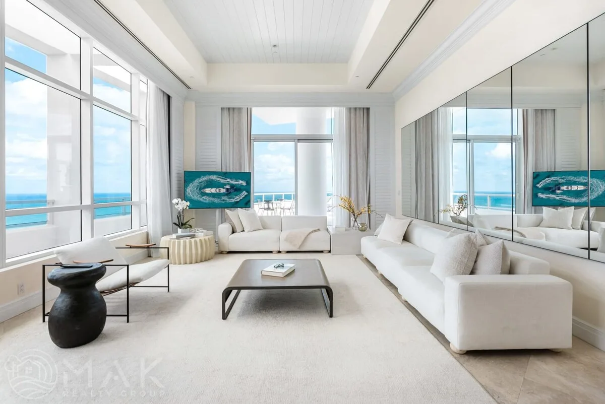 Beachfront Penthouse with Ocean View in Miami Beach photo 2