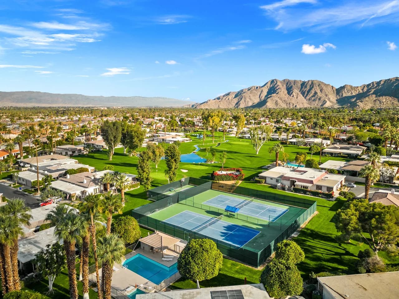 Golf Course View Condo in Palm Springs California photo 3
