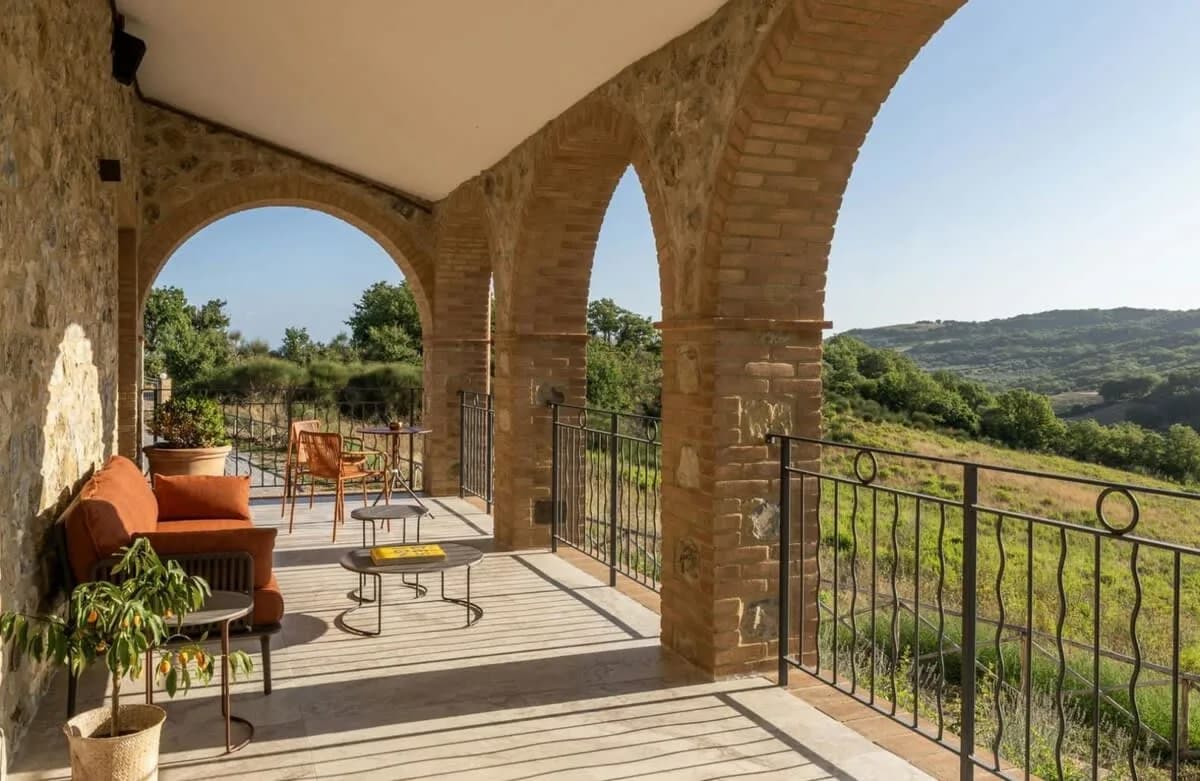 7 Ensuite Bedrooms Luxury Mansion in Tuscany photo 3