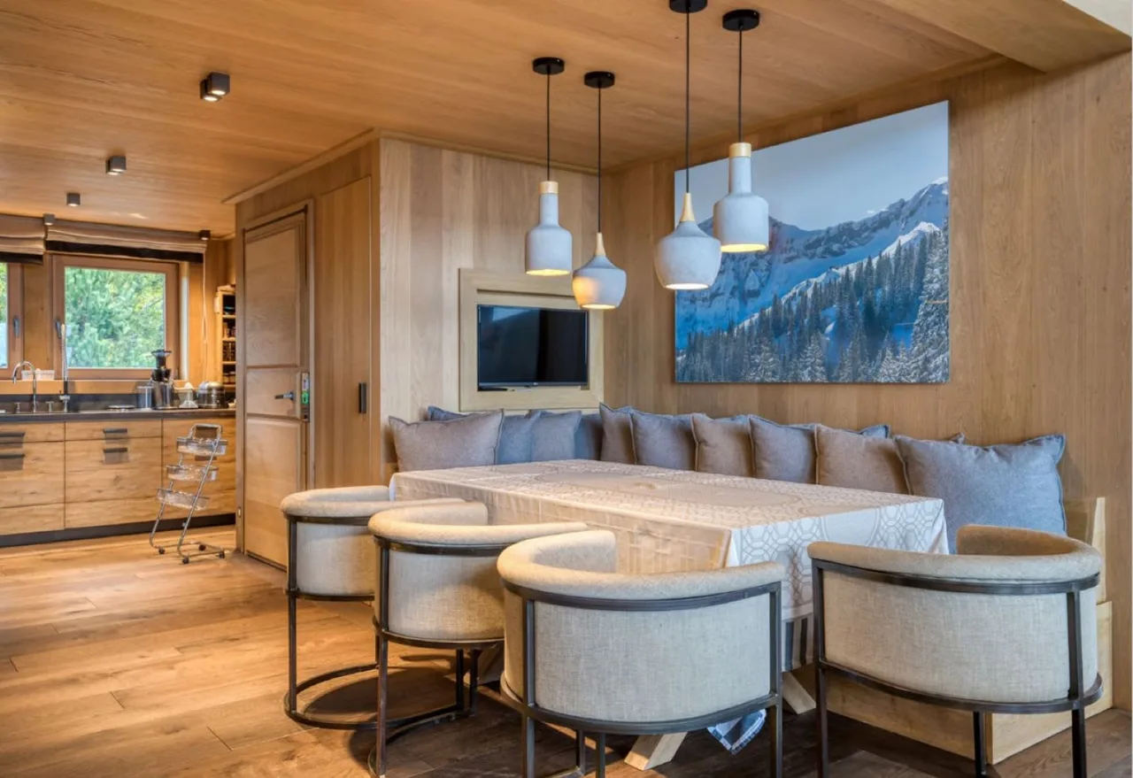 Posh 5-bedroom Chalet In Mont D'arbois Area photo 3