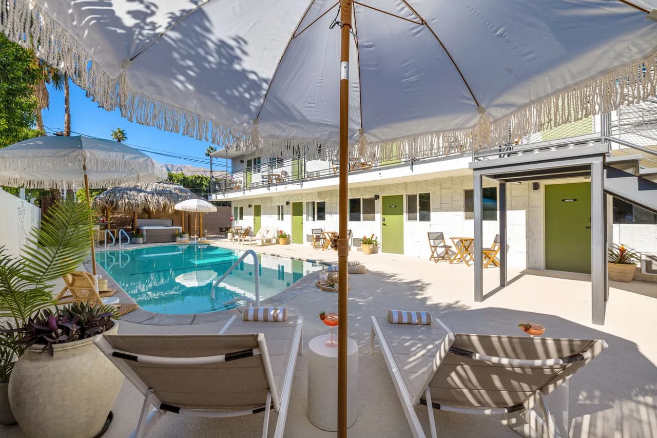 Ocean View Gated Villa in Palm Springs photo 2