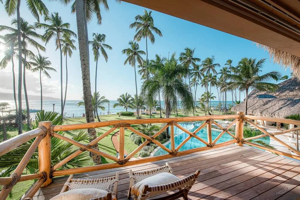 Beachfront Five Bedroom Villa in Samana photo 2