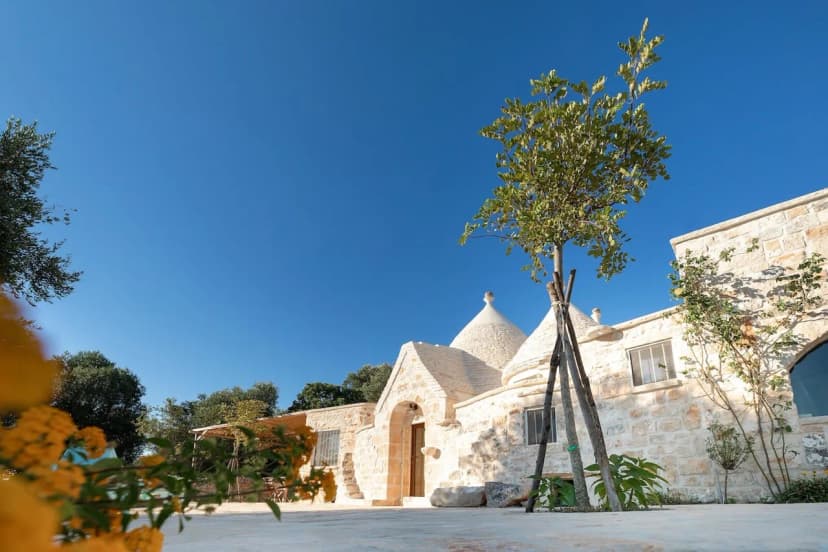 Beautiful Haven with Panoramic Views Over Valley