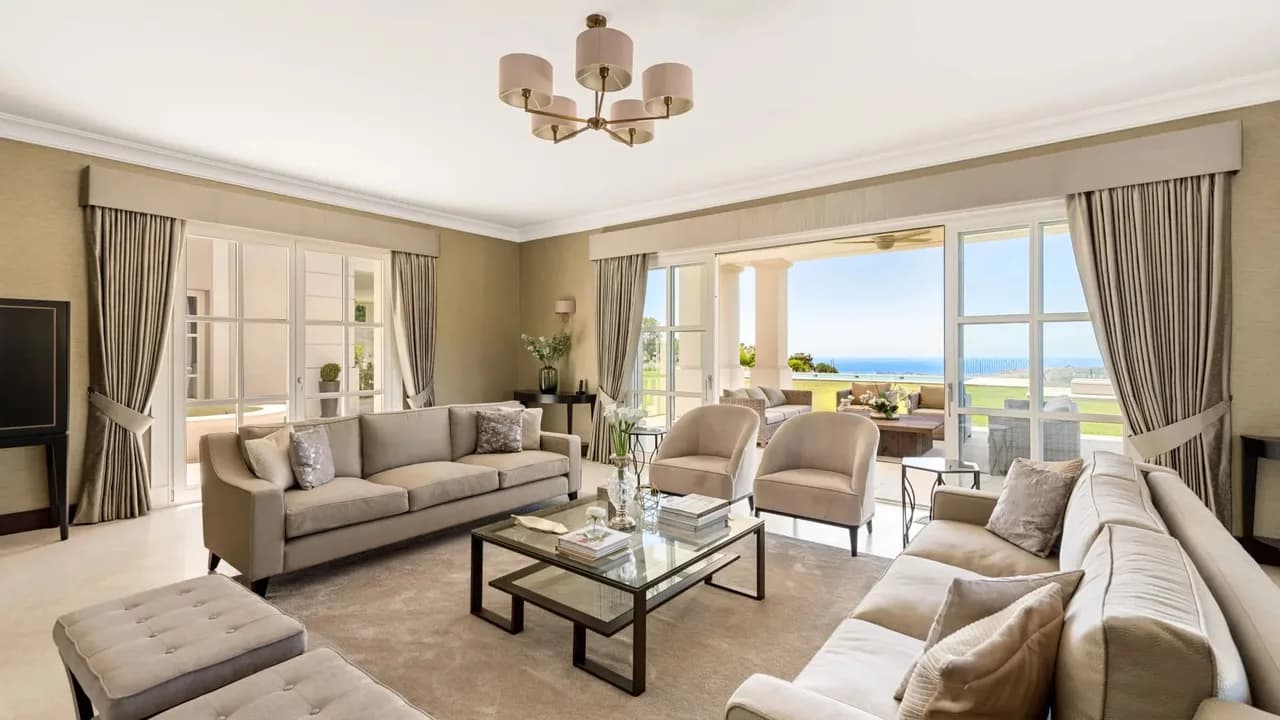 Elegant Mediterranean Villa with Cinema photo 2