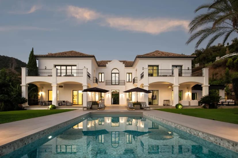 Refined Andalusian Estate with Cinema and Spa