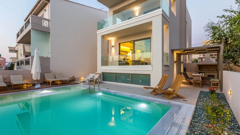 PEACEFUL LUXURY 4BR VILLA IN CHANIA
