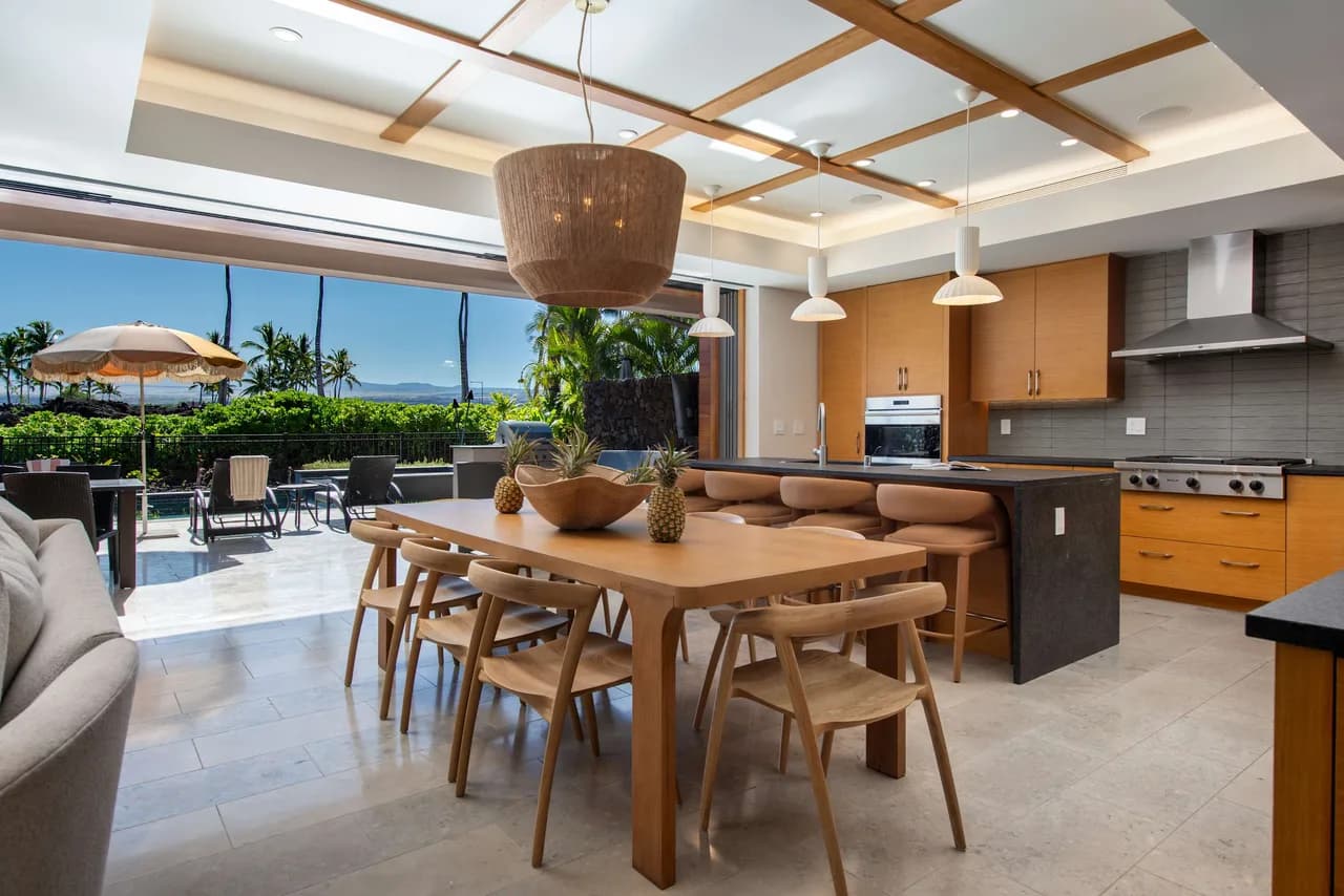 Beach Club Access Three Bedroom Villa in Big Island photo 2
