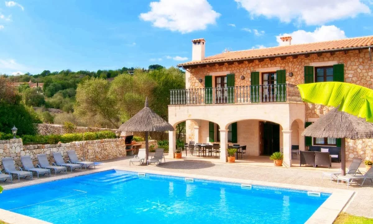 Spacious Family Villa with BBQ in San Juan photo 2