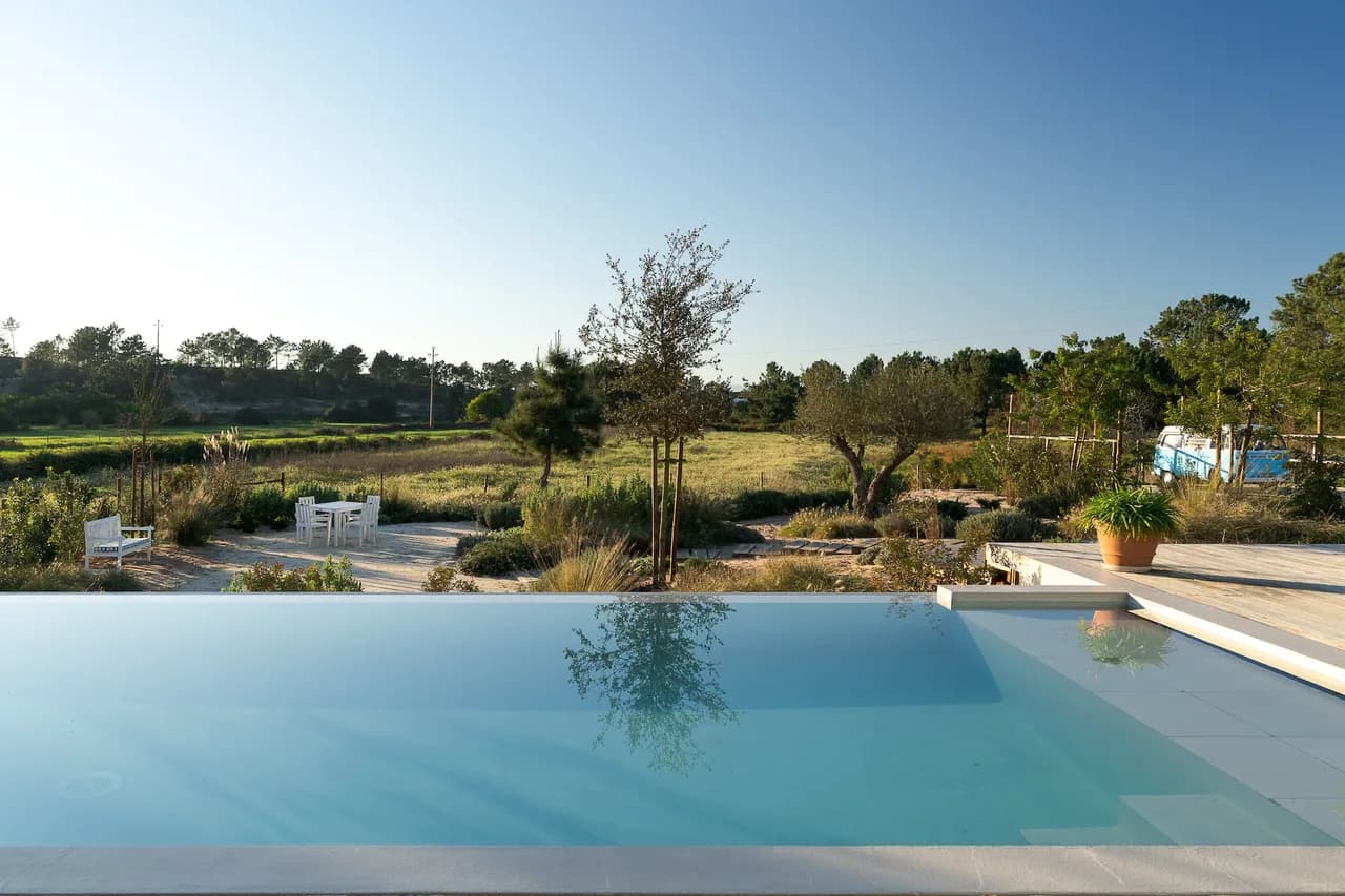 Tranquil Elegant Retreat With Heated Pool photo 5